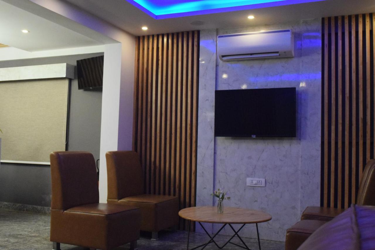 Air Avenue Hotel - Airport Devanahalli エクステリア 写真